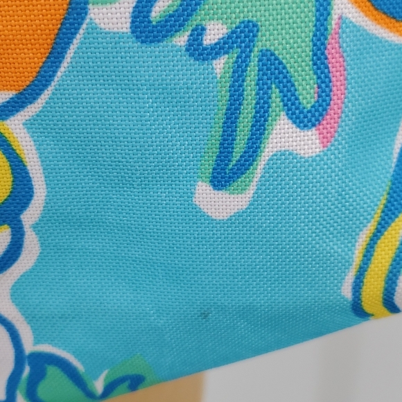 Lilly Pulitzer for Estee Lauder Tote - Picture 8 of 12